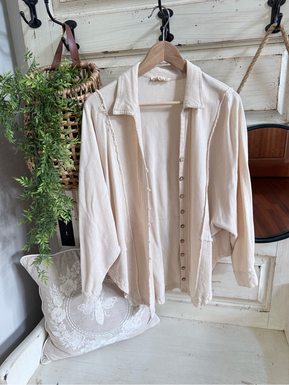 Listicle Cream Lightweight Shirt Jacket